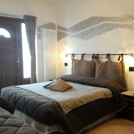 Bed and Breakfast La Casa Del Grillo 1 Аоста Номер фото