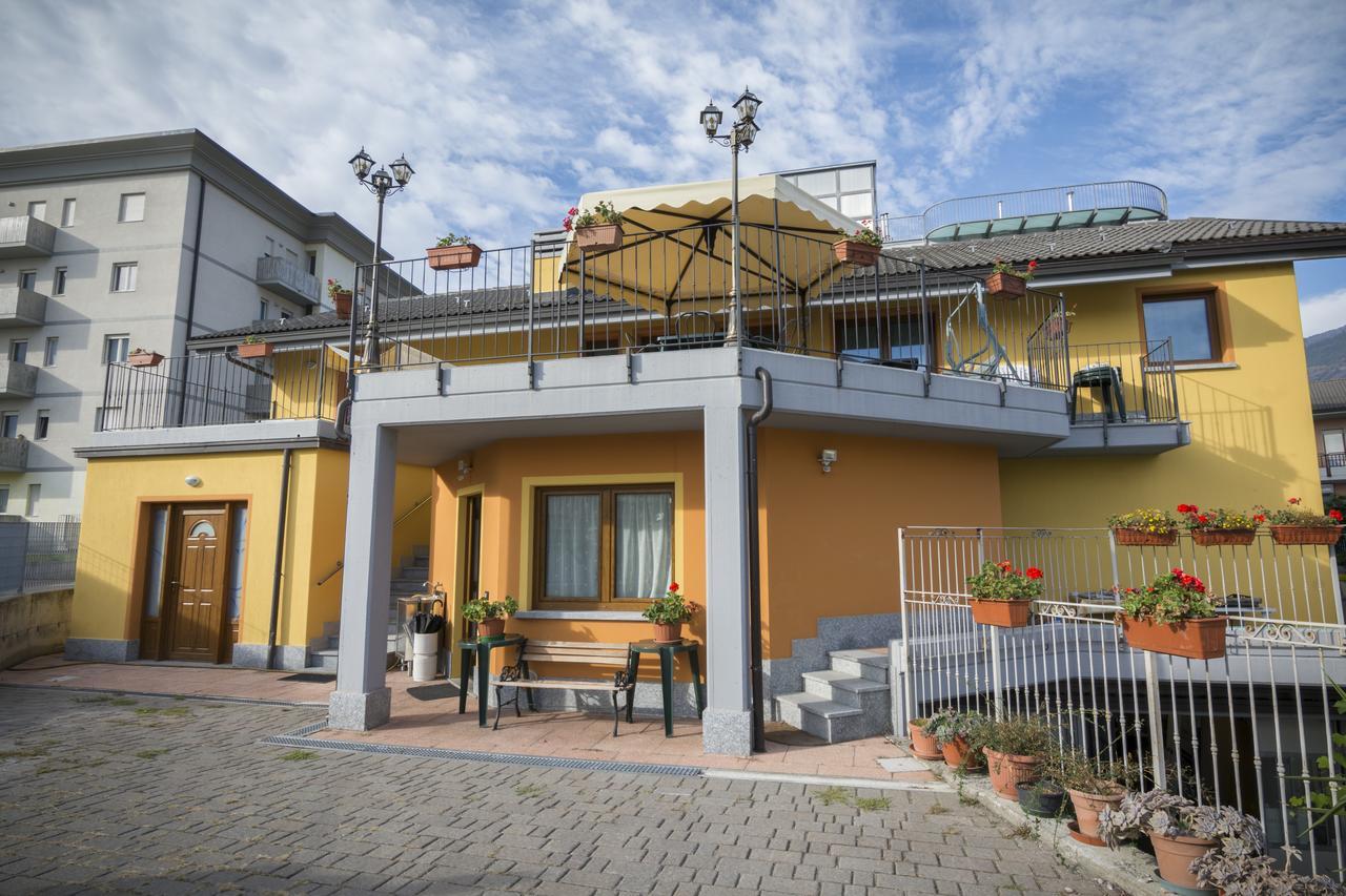 Bed and Breakfast La Casa Del Grillo 1 Аоста Екстер'єр фото